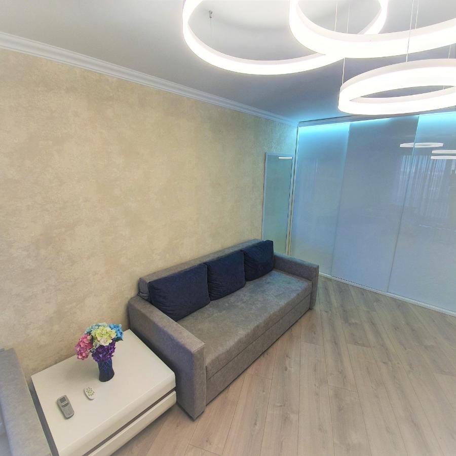 Vip Апартаменты В Киеве Esterno foto