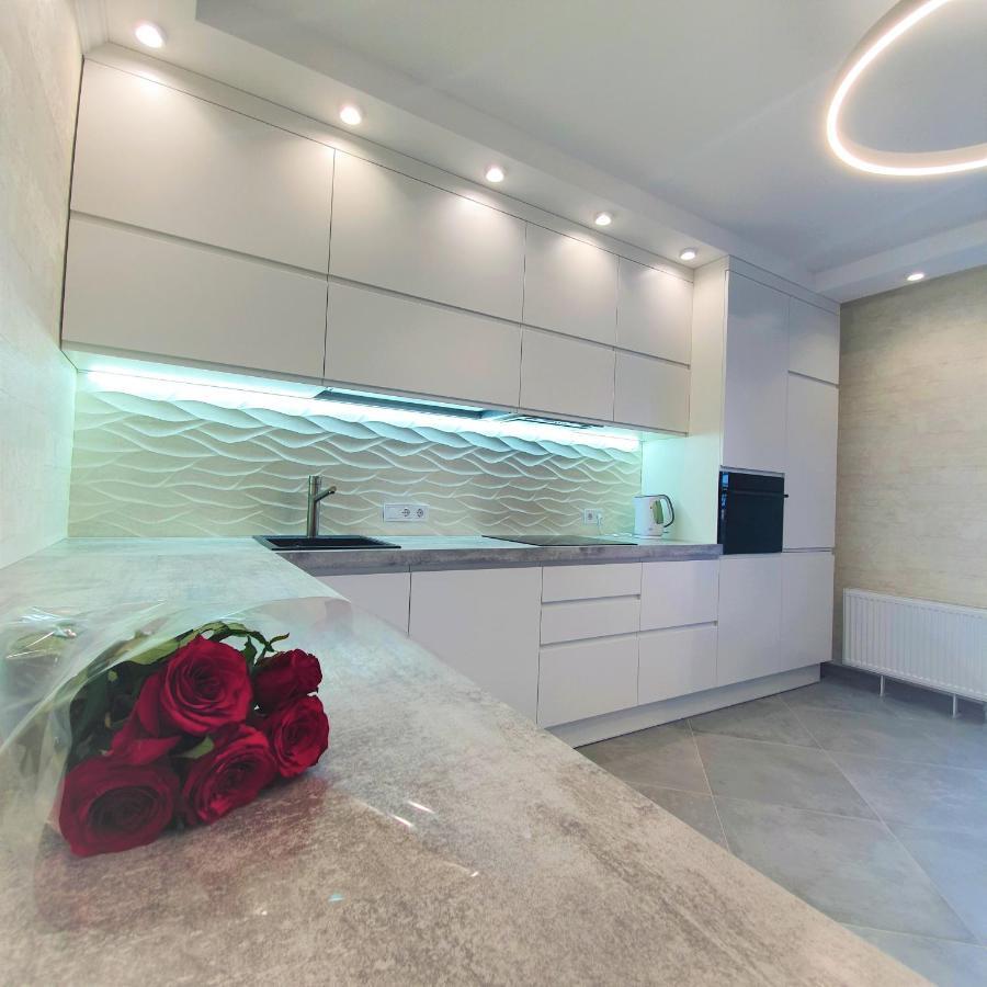 Vip Апартаменты В Киеве Esterno foto
